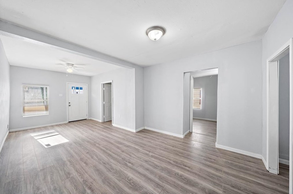 1323 Bringhurst St, Houston, TX 77020-8346