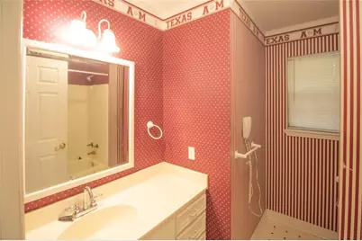 1300 W Church Street #12, Livingston, TX 77351 - Photo 30
