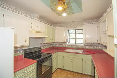 1300 W Church Street #12, Livingston, TX 77351 - Photo 18