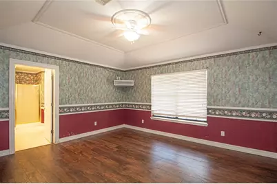 1300 W Church Street #12, Livingston, TX 77351 - Photo 16