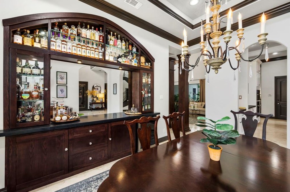 1019 Vista Creek Dr, Sugar Land TX  77478-3370 exterior