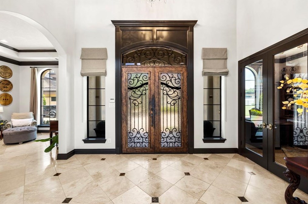 1019 Vista Creek Dr, Sugar Land TX  77478-3370 exterior