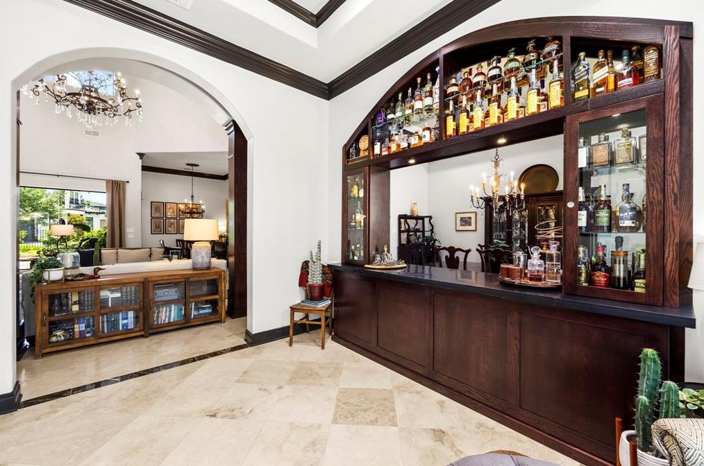1019 Vista Creek Dr, Sugar Land TX  77478-3370 exterior