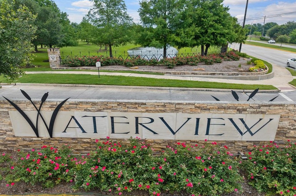 20027 Cape Clover Trl, Richmond TX  77407-4087 exterior