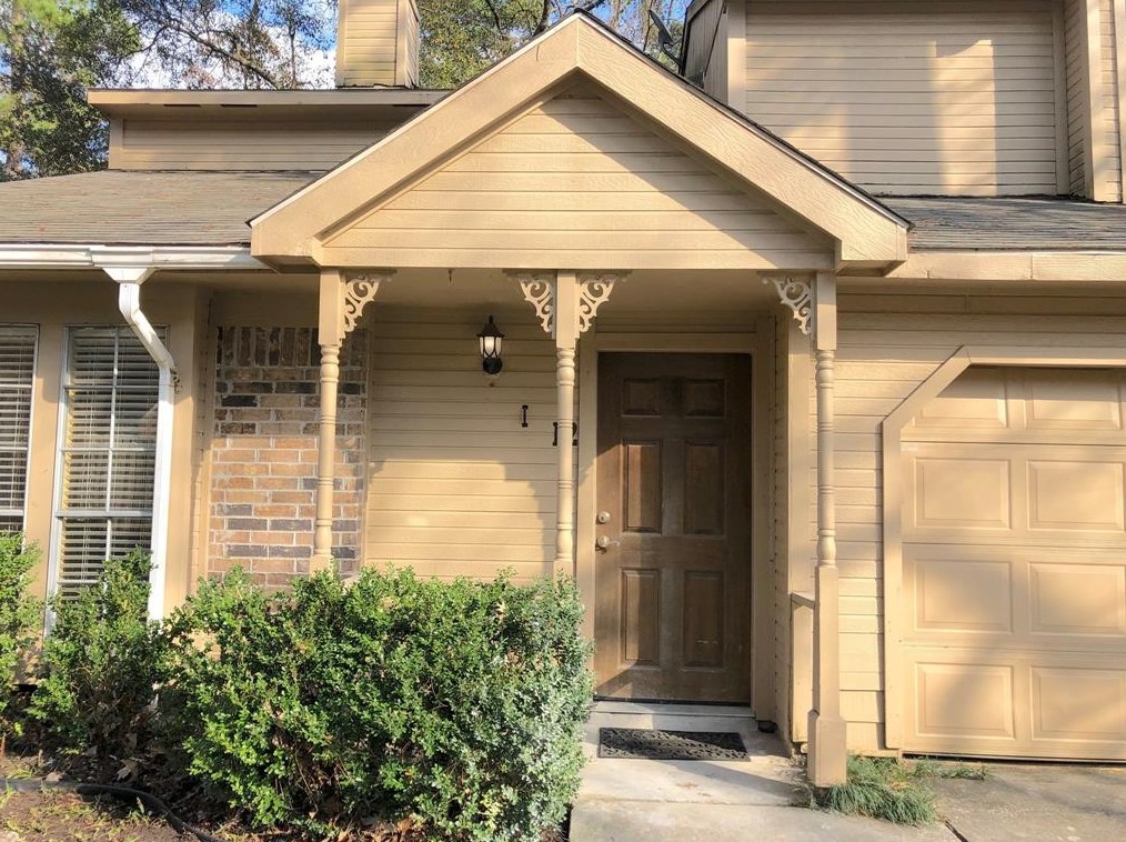 12 White Pebble Ct, Spring TX  77380-2845 exterior