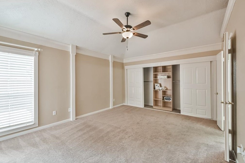 15851 Mdw Vlg Dr, Houston TX  77095-3718 exterior