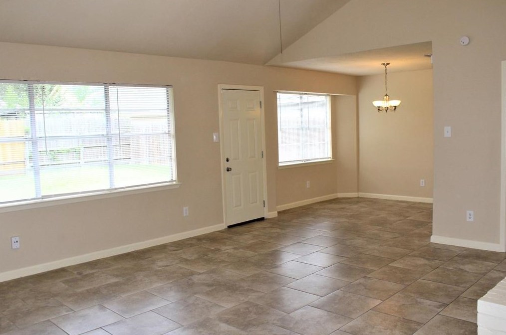 6527 Fallengate Dr, Spring TX  77373-7364 exterior