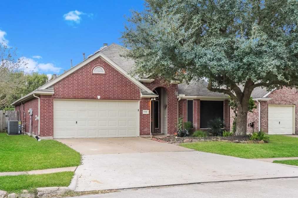 11915 Wortham Landing Dr, Houston, TX 77065