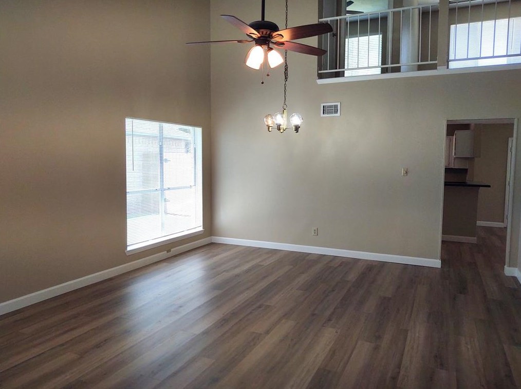 3828 Pecan Cir, Morgans Point, TX 77571