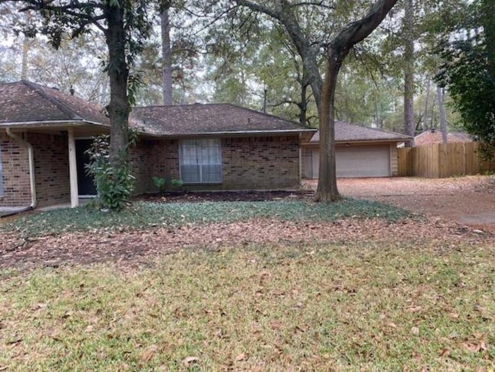 1918 Crystal Springs Dr, Humble, TX 77339