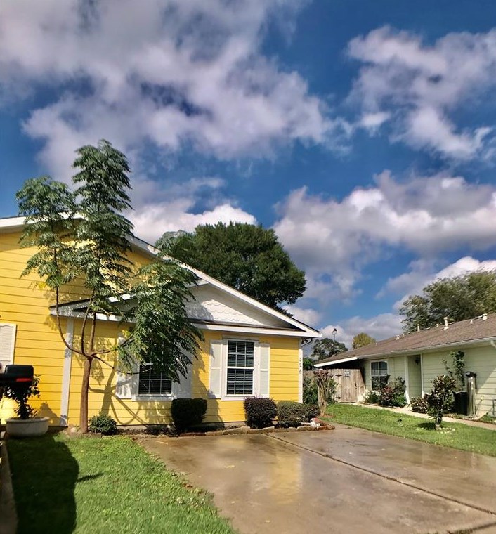 326 Willowick St, Tomball, TX 77375