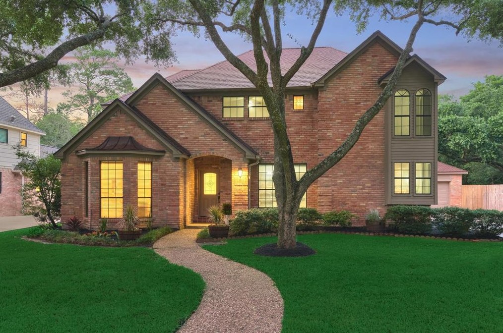 5822 Bayonne Dr, Spring, TX 77389-5007