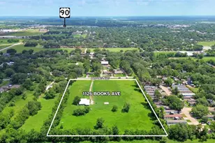 1126 Brooks Ave, Rosenberg, TX 77471 - Photo 1