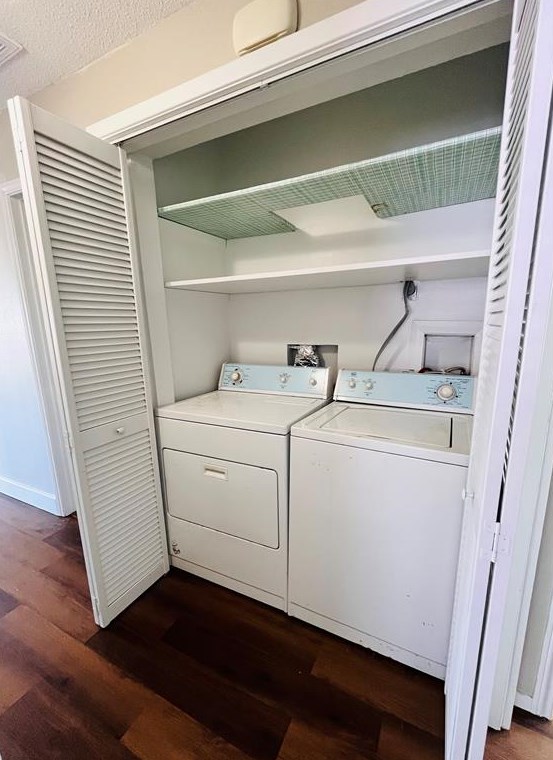 1537 Blue Water, Jones Creek TX  77541-8492 exterior