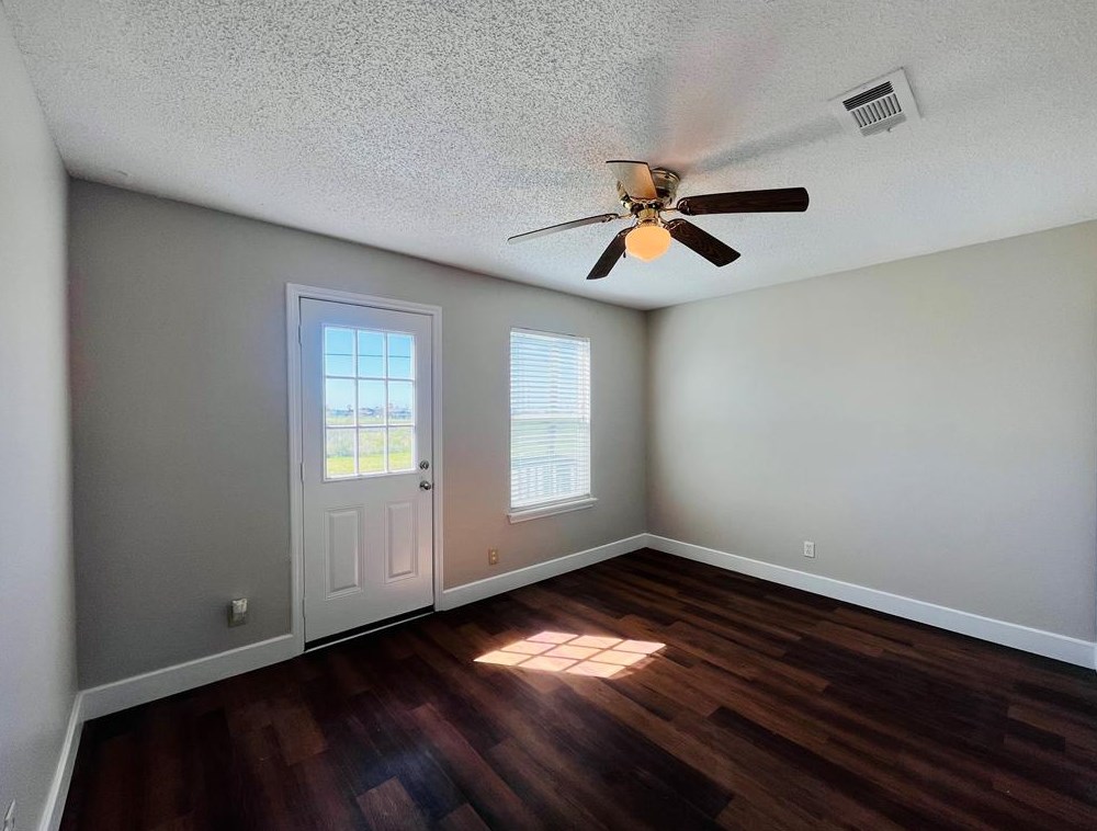 1537 Blue Water, Jones Creek TX  77541-8492 exterior