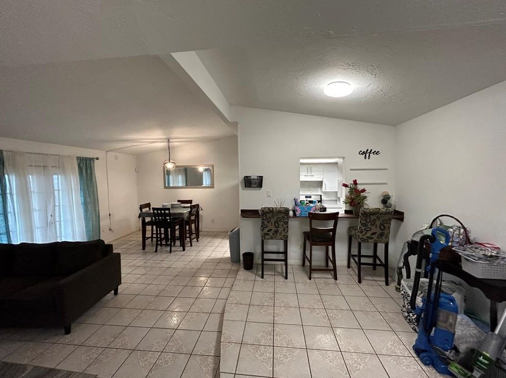 5927 Black Maple Ln, Houston TX  77088-6616 exterior