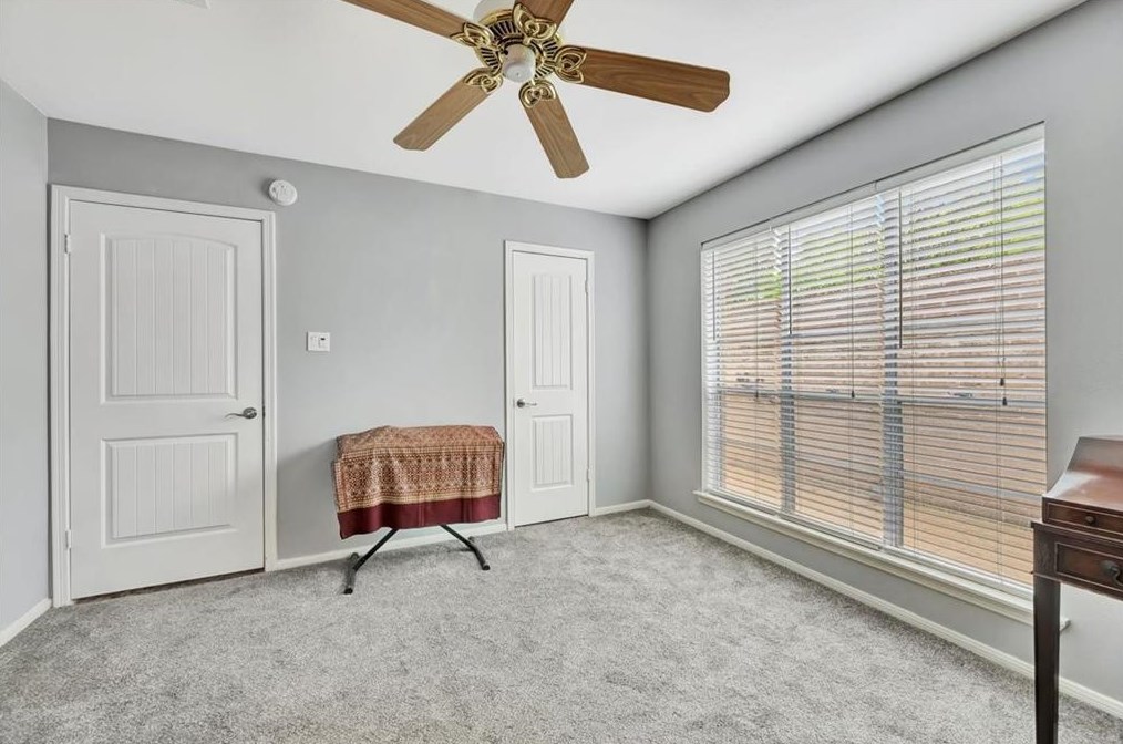 3811 Glenmeade Dr, Houston TX  77059-6004 exterior