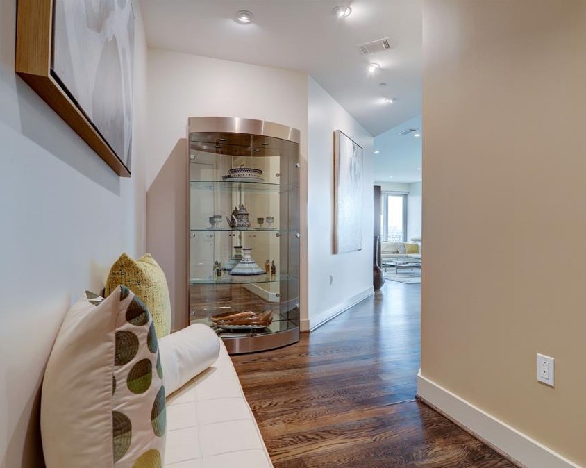 1600 Post Oak Blvd #905, Houston, TX 77056