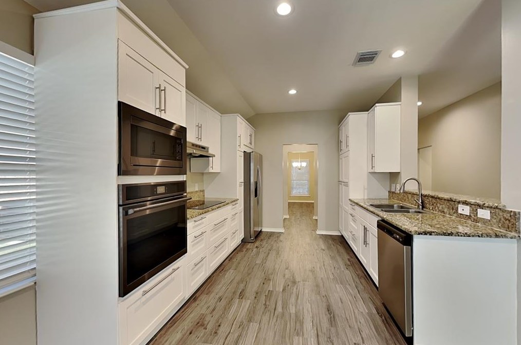 4919 Cotton Lake Ct, Richmond TX  77407-6939 exterior