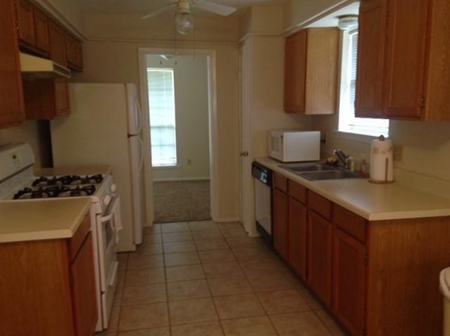 9530 Landry Blvd, Spring TX  77379-3810 exterior