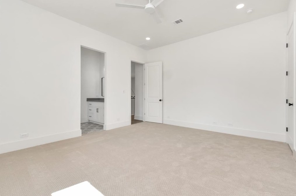 14023 Kingsride Ln, Houston TX  77079-3218 exterior