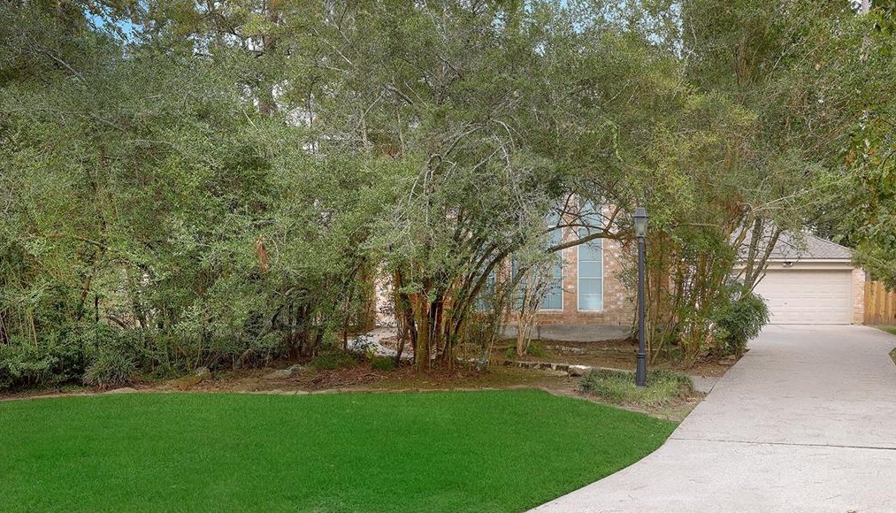 5 Meadowfair Ct, Spring, TX 77381