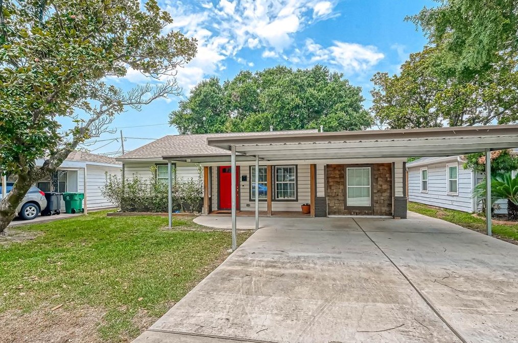 1639 Walton St, Houston, TX 77009
