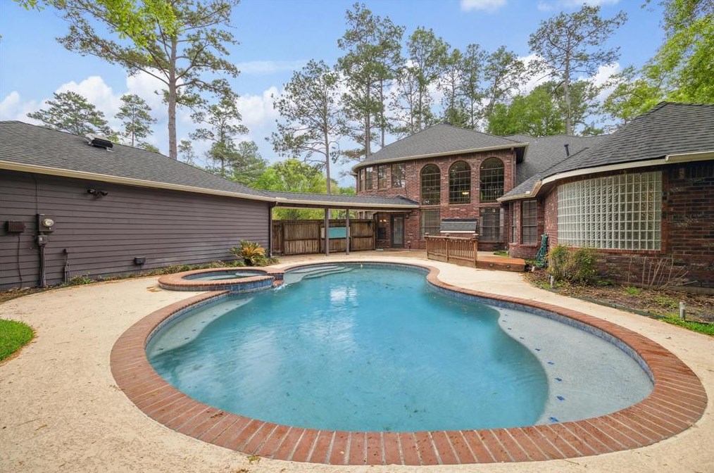 6602 Barronton Dr, Spring, TX 77389-5248