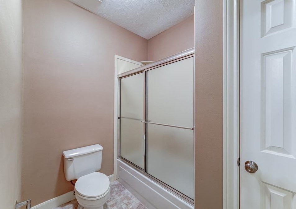 32711 Waltham Xing, Fulshear TX 77441-4205 exterior