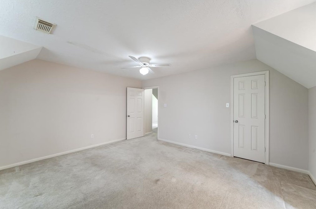 32711 Waltham Xing, Fulshear TX 77441-4205 exterior