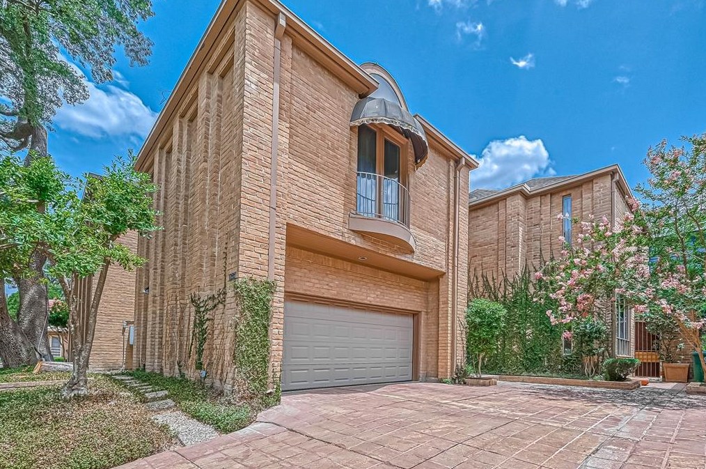 1331 Bissonnet St, Houston TX  77005-1809 exterior