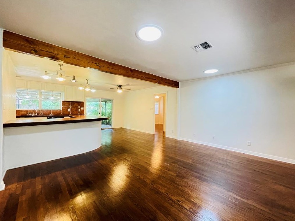 4546 Warm Springs Rd, Houston TX  77035-6028 exterior
