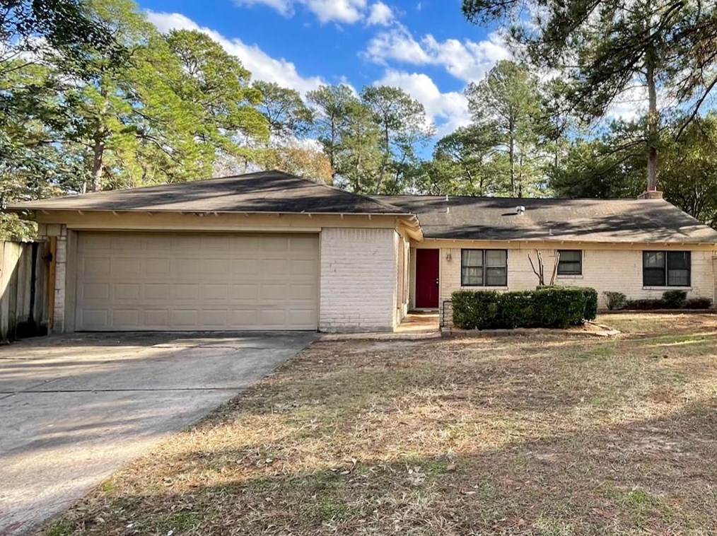 25422 Old Carriage Ln, Spring TX  77373-6015 exterior