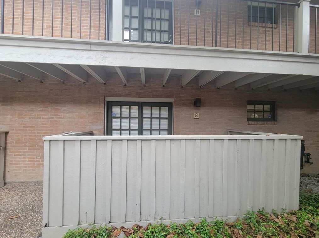1801 Cortlandt St #8, Houston, TX 77008