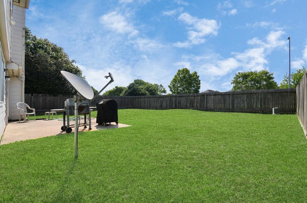 3339 Bent Spg Ct, Katy TX  77449-8160 exterior