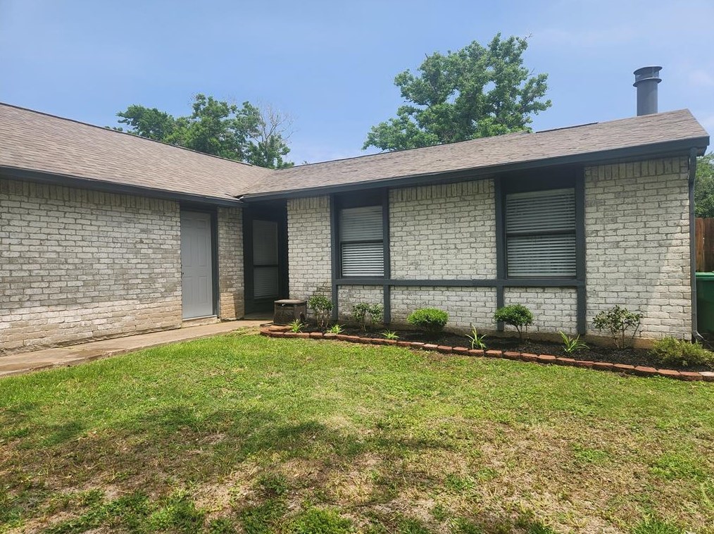 6807 Tara Dr, Richmond, TX 77469-5834