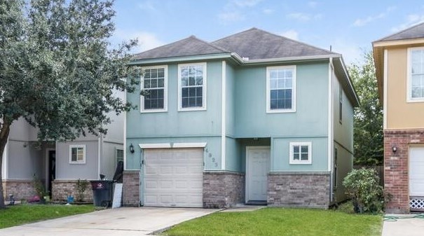 4923 S Cancun Dr, Houston, TX 77045