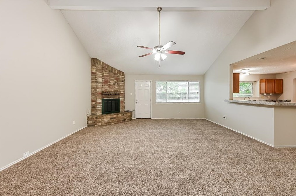 5510 Stone Creek Dr, Morgans Point, TX 77571