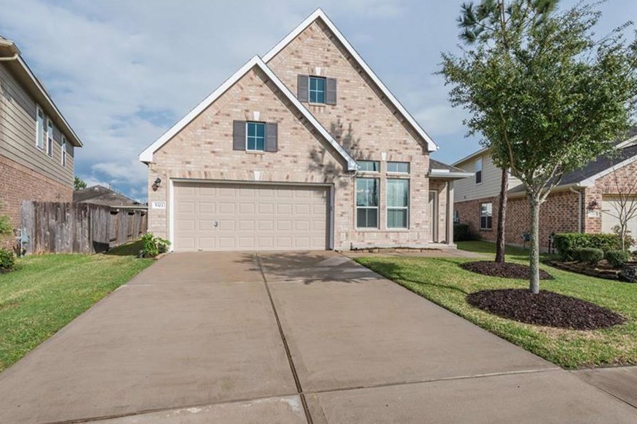 5322 Stonegate Cir, Richmond, TX 77407