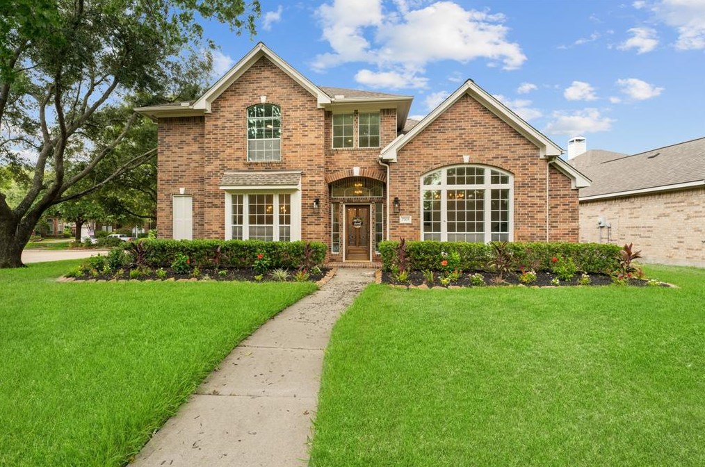 7703 Adagio Ave, Houston, TX 77040-2536