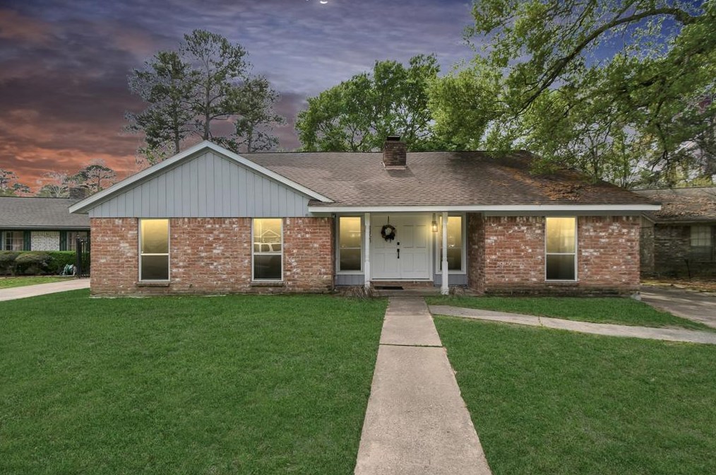 22723 Earlmist Dr, Spring, TX 77373-6408