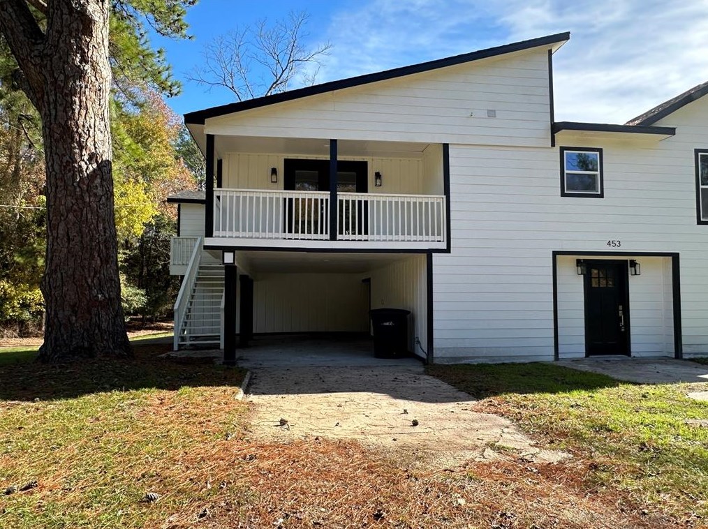 453 Timberline Dr, Onalaska, TX 77360