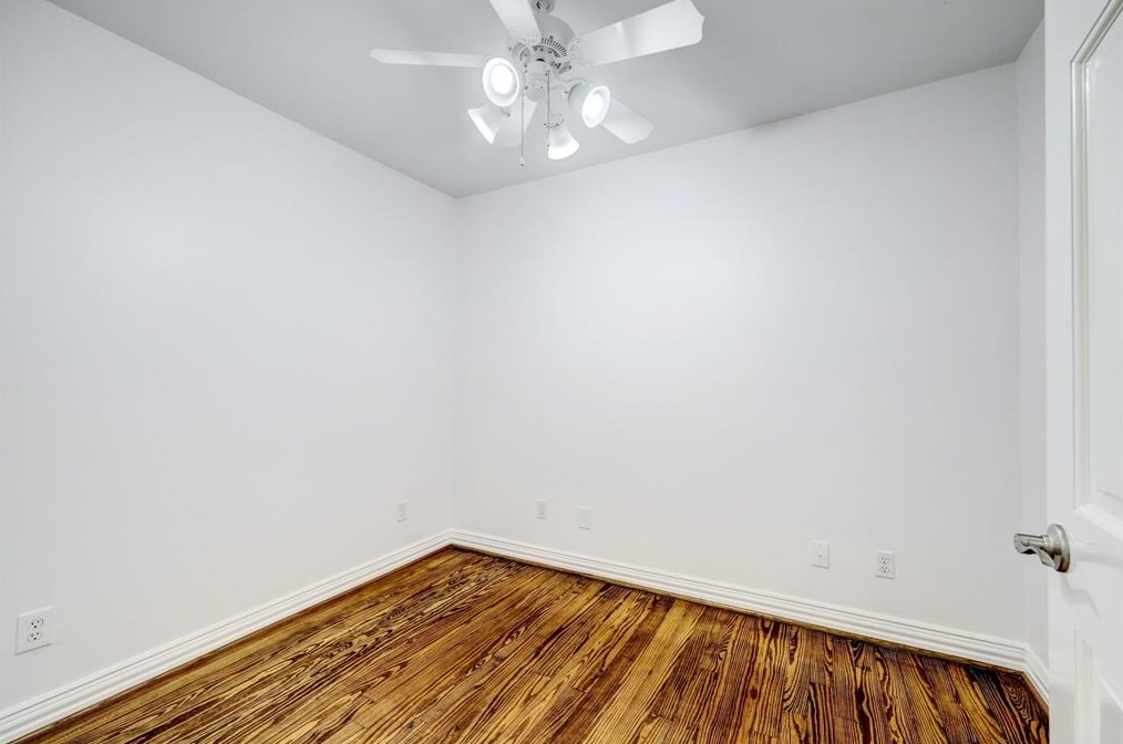 4720 Cashel Cir, Houston TX  77069-3504 exterior
