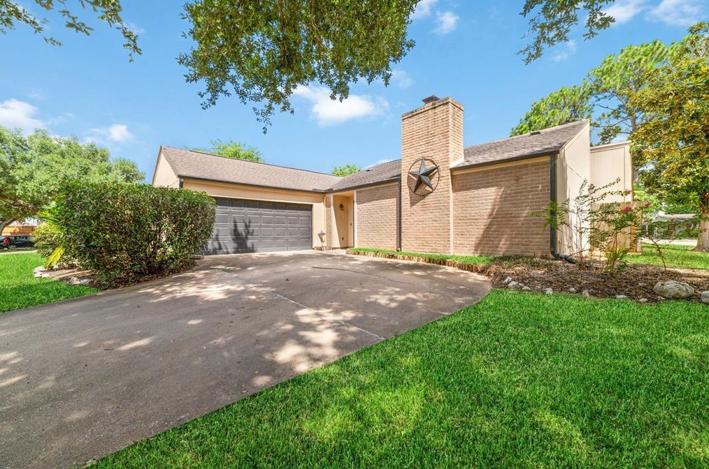22015 Silver Lode Dr, Katy, TX 77450