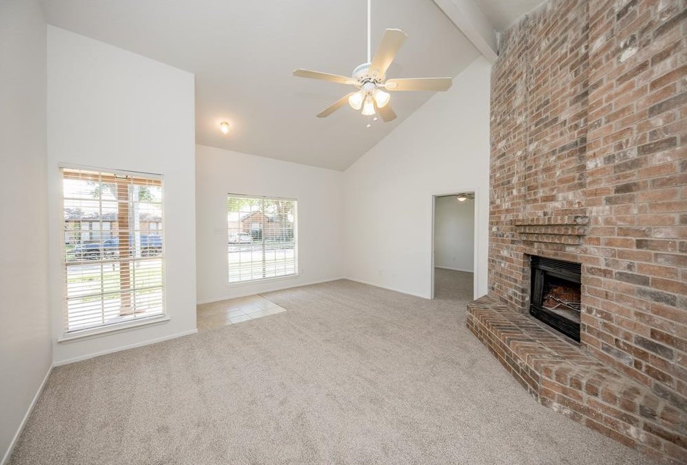 19318 Lazy Valley Dr, Katy TX  77449-3910 exterior
