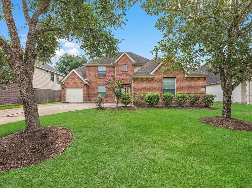 2507 Stonebury Ln, Sugar Land, TX 77479