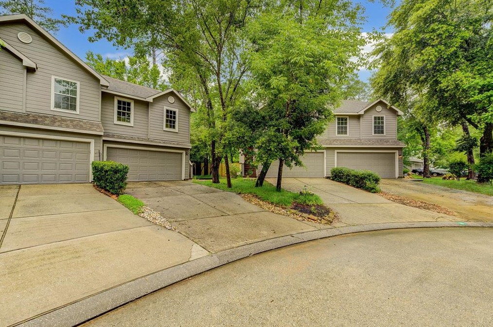 14 Newberry Trail Ct, Spring, TX 77382
