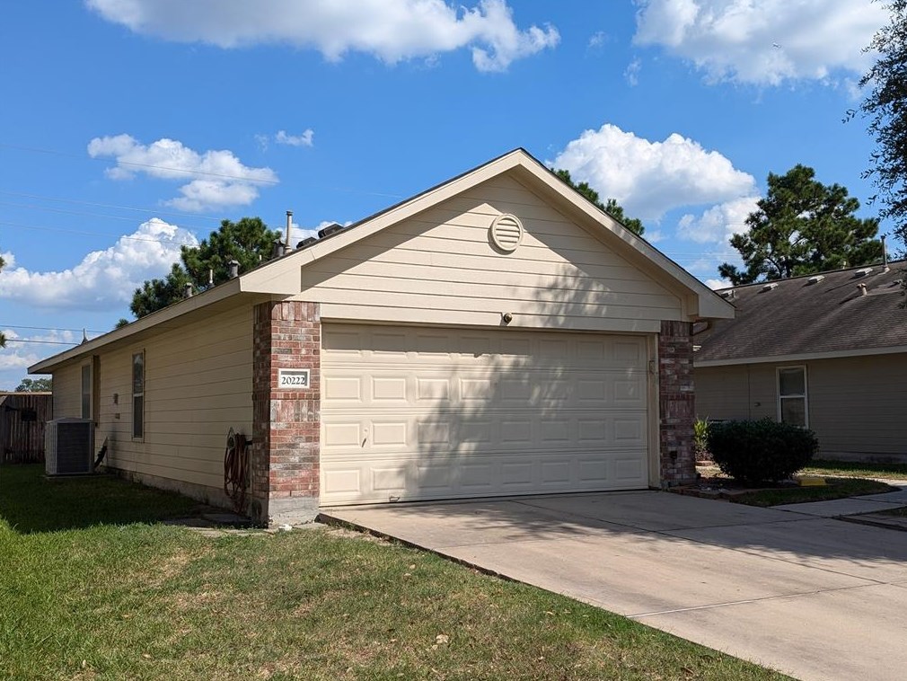 20222 Appaloosa Ridge Dr, Humble, TX 77338