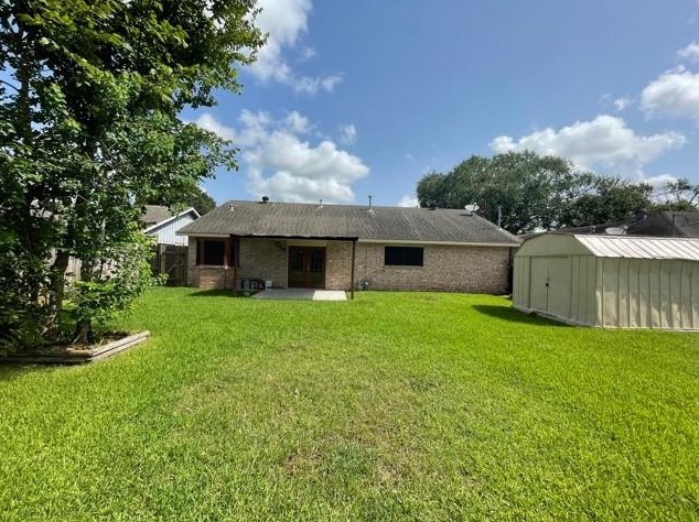 11610 Kirkmeadow Dr, Houston TX  77089-2324 exterior