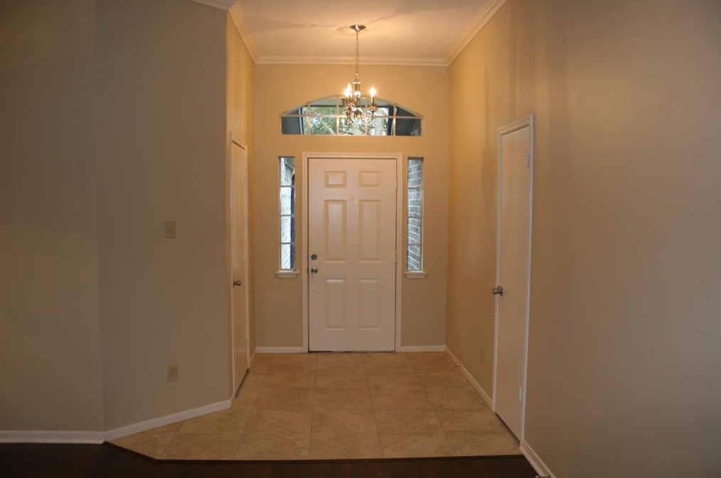 211 Scarlet Maple, Sugar Land, TX 77479